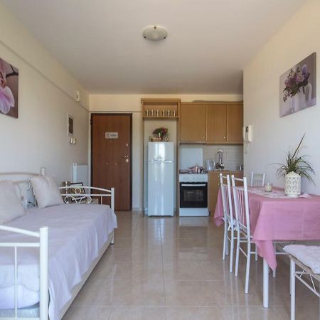 Lovely Apartment Xylokastro 2Nd Floor Экстерьер фото